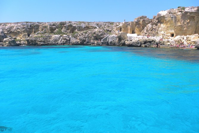 Mini Cruise to Favignana and Levanzo with lunch on board - Cala Minnola and Cala Fredda
