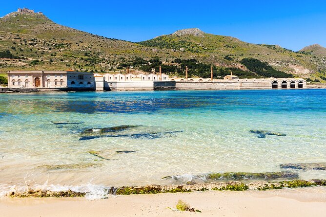 Mini Cruise to Favignana and Levanzo with lunch on board - Two hours to make your own plan in Favignana