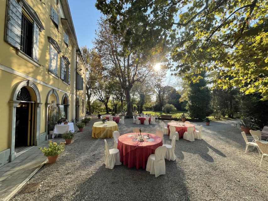 Modena: Balsamic Lunch with Vinegar Cellar Tour and Tasting - Inside the attic acetaia
