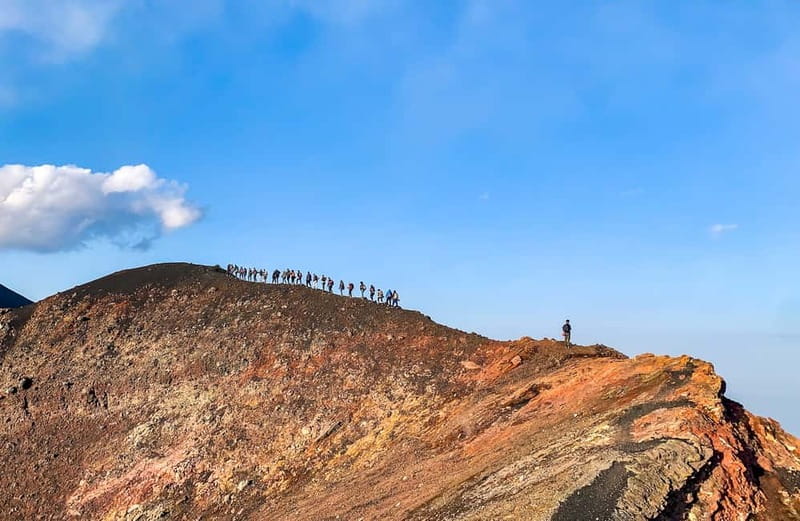 Mount Etna: Trek to 3000m with cable car and jeep - Guides, languages, and group size