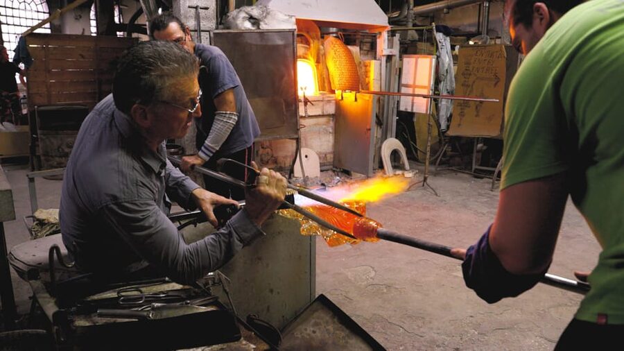 Murano: Glass Blowing Demonstration and Artistic Glass Gift - Entering a former monastery on Murano