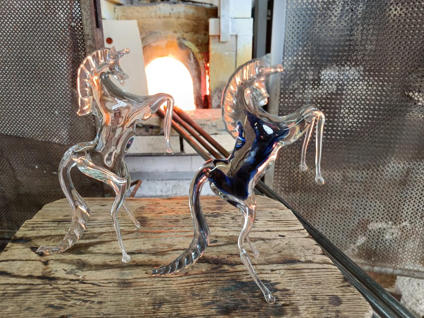 Murano: Glass Blowing Demonstration and Artistic Glass Gift - Should you book the Murano glass demonstration?