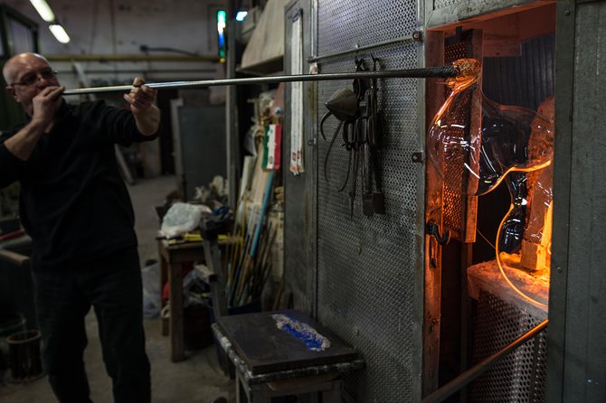 Murano Glass Experience With a Visit to a Burano Lace Island - Price, group size, and what is included