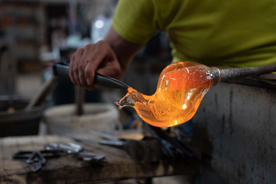 Murano: Glass Factory Experience with Tour and Demonstration - Practical tips for a smoother visit