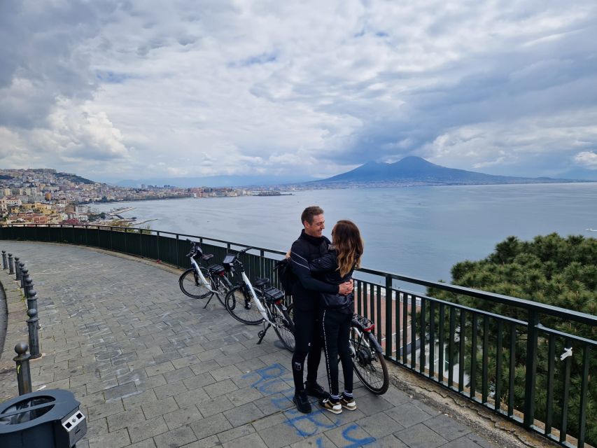 Naples: City Highlights Guided Bike Tour - Five things to know before you pedal away