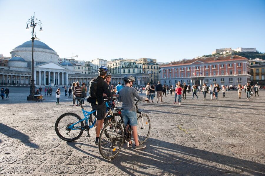 Naples: City Highlights Guided Bike Tour - How the guides shape the experience
