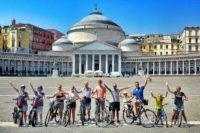 Naples Guided Tour by Bike - Spaccanapoli and the old city lanes