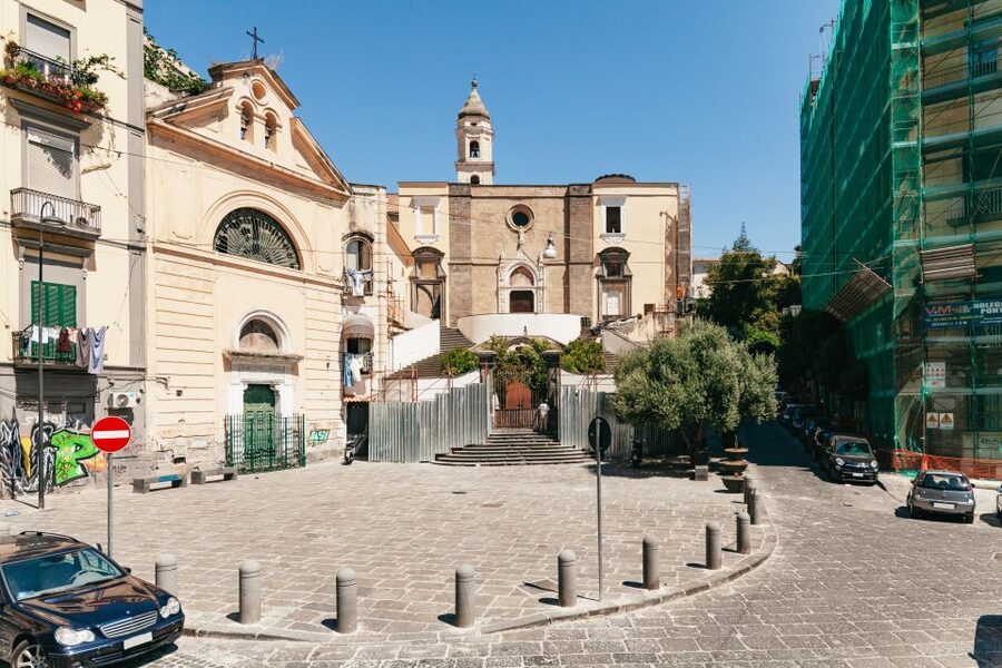 Naples: Hop-on Hop-off Bus Tour 24-Hour Ticket - Audio commentary, seats, and bus timing