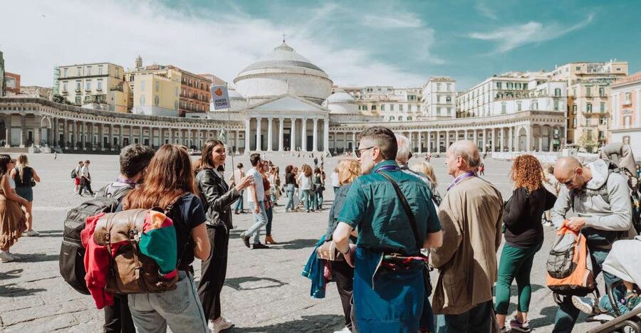 Naples: Royal Palace and Monumental Area Small Group Tour - Piazza del Plebiscito and the Royal Palace