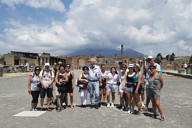 Naples Shore Excursion: Pompeii Half Day Trip from Naples - Meeting your ride at the Naples cruise port