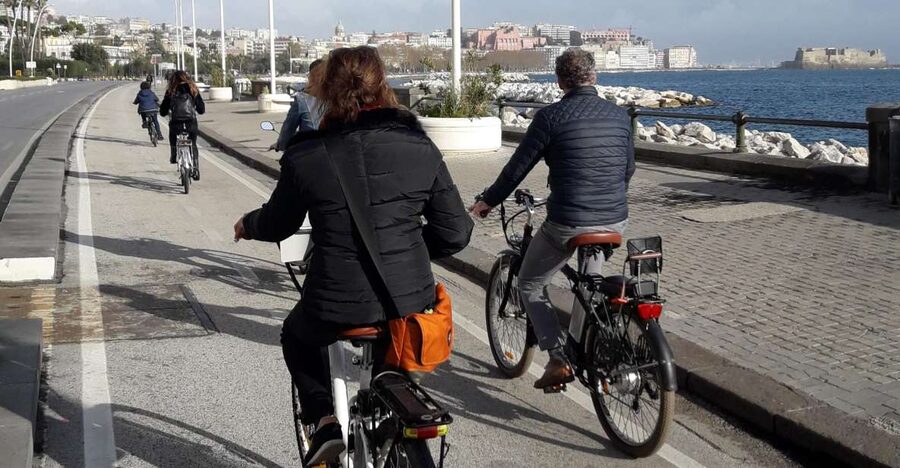 Naples: Sightseeing Tour by E-Bike - Piazza del Plebiscito, the Royal Palace, and San Carlo