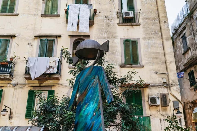Naples: Street Art & History Tour in the Spanish Quarters - History from World War II to local life