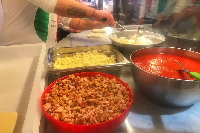 Naples Street Food Tour: Discover Local Flavors with Expert Guide - Why this Naples food walk works so well