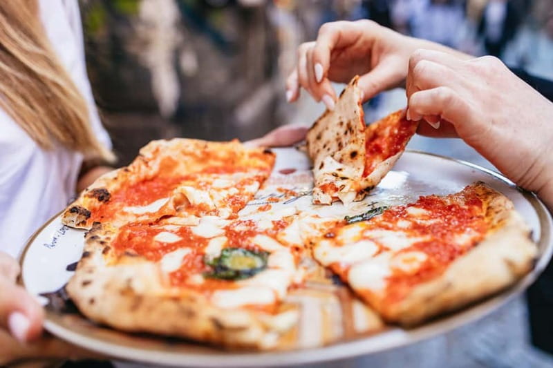 Naples: Street Food Walking Tour with Local Guide - Why this food walk works in Naples