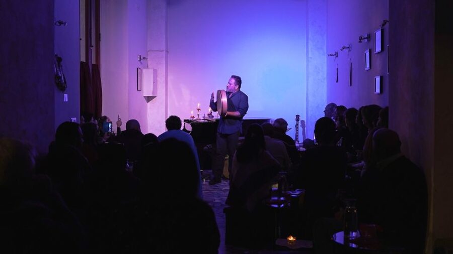 Naples: Traditional Neapolitan Music Concert - A drink and a $23 price tag