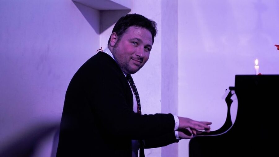 Naples: Traditional Neapolitan Music Concert - Is the show authentic?