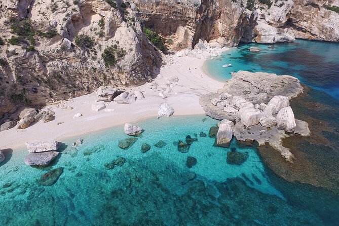 One day guided boat tour along the Baunei coast. - Cala dei Gabbiani: another hour beside clear water