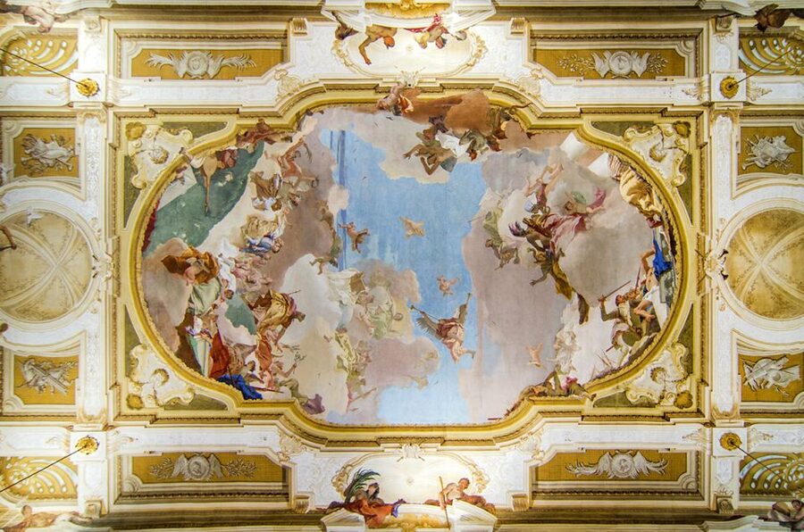 Padua to Venice Boat Cruise of the Brenta Riviera - Dolo, locks, and the working canal