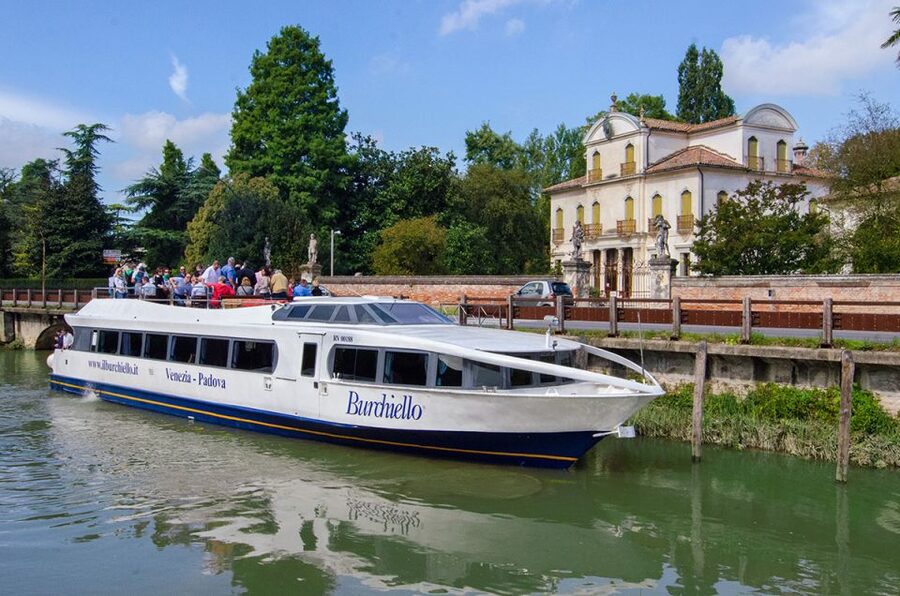 Padua to Venice Boat Cruise of the Brenta Riviera - Lunch in Oriago, with one extra cost