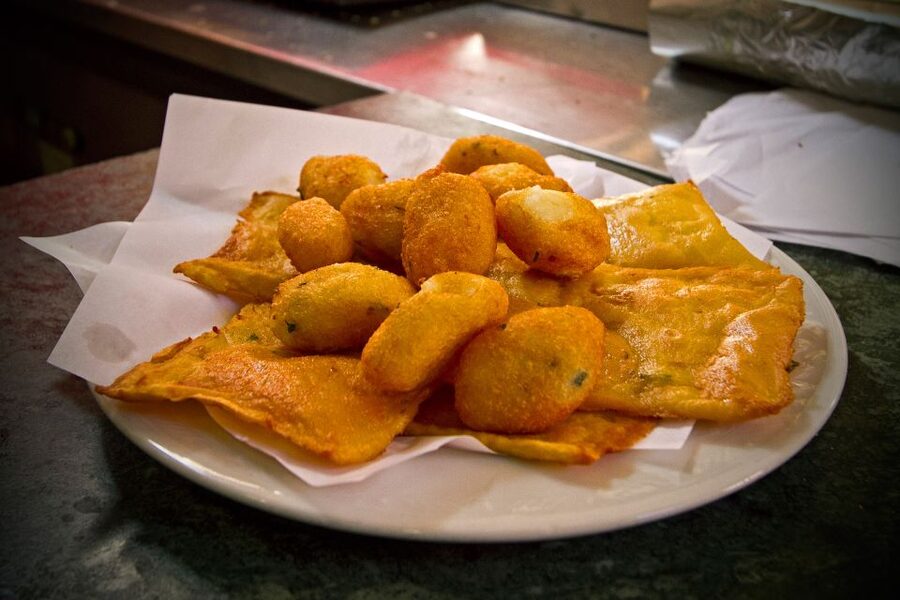 Palermo: Small Group Night Street Food Tour - Walking toward Palermo’s old port