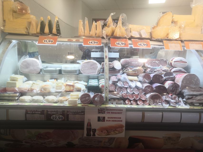 Palermo: Street Food Walking Tour at Sunset - Arancine and Palermo’s famous spleen sandwich