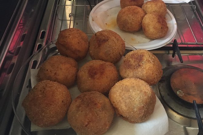 Palermo Walking Tour and Street Food - Teatro Massimo and Palermo’s grand scale