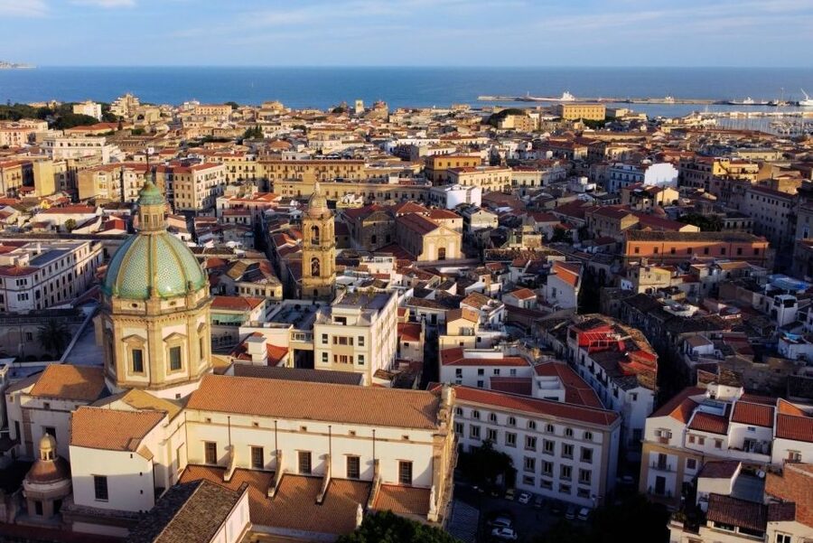 Palermo: Walking Tour of Historic Markets and Monuments - Key Points at a Glance