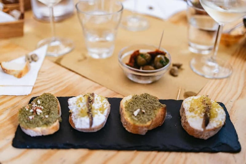 Palermo: Wine Tasting with Snacks at Bottega Monteleone - Food pairings make the $50.11 price easier to justify