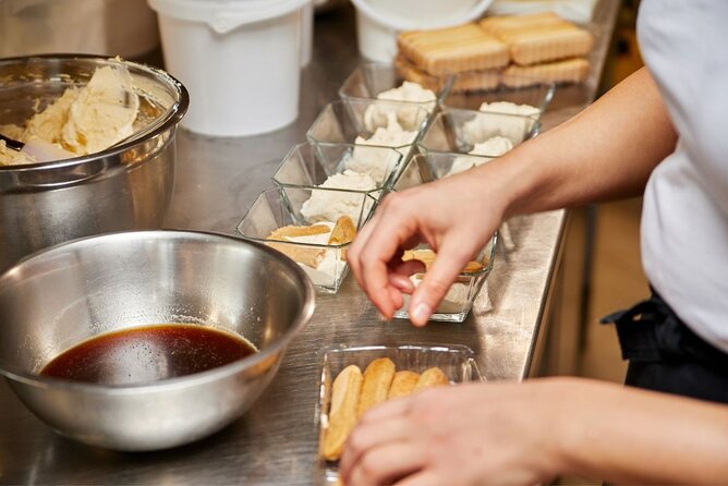 Pasta and Tiramisu Cooking Class in Rome, Piazza Navona - Is This Good for Families and Teenagers?