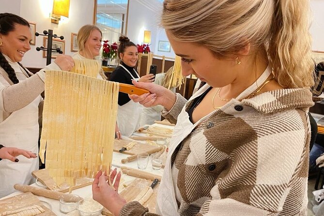 Pasta Cooking Class in Rome - Fettuccine Class in Piazza Navona - Who should book this Rome pasta class?