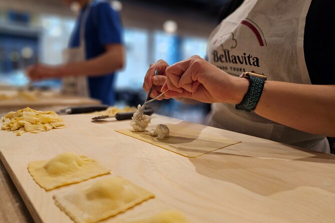 Pasta Fettuccine, Ravioli and Tiramisu MasterClass - Folding ravioli with butter and sage