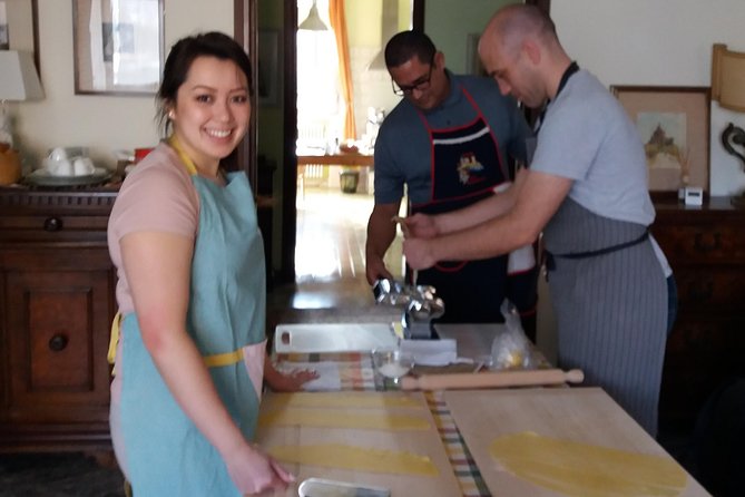 Pastamama, Home Cooking Classes at Grace's Home - Rolling dough for tagliatelle