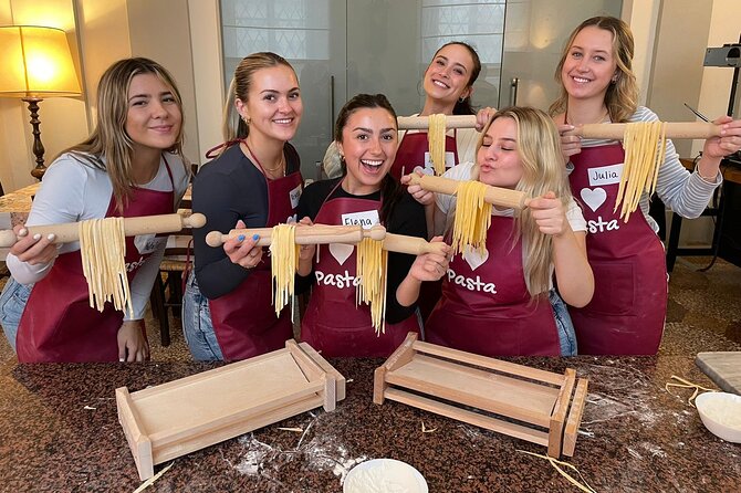 Pastamania - Florence Pasta Making Class - From Arno meeting point to kitchen table