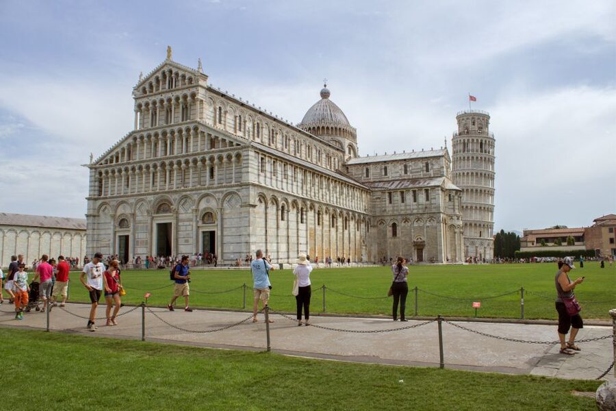 Pisa: Cathedral Guided Tour & Optional Leaning Tower Ticket - Who should choose this experience?