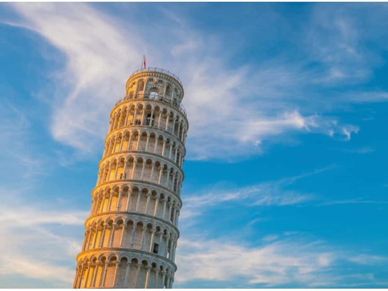 Pisa: Leaning Tower & Cathedral Tickets with Timed Entry - Climbing the 55-meter Leaning Tower
