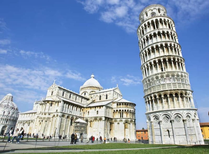 Pisa: Tower and Miracle Square with Skip-Line & Audio Guide - Starting with the Leaning Tower at your booked time