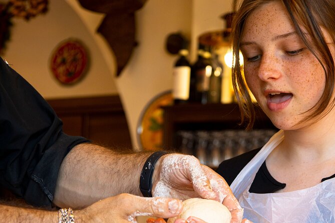 Pizza and Tiramisù Making class - Starting at Via San Carlo 17