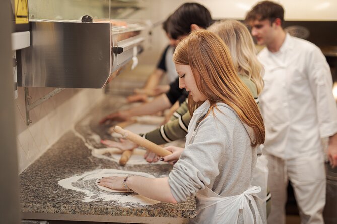 Pizza Cooking Class in Rome - Near Piazza Navona - What you learn about Roman pizza