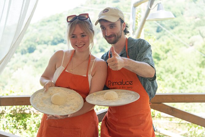 Pizza School with Wine and Limoncello Tasting in a Local Farm - Arriving at the family farm outside Sorrento