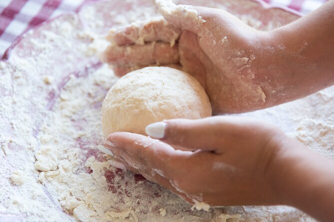Pizza School with Wine and Limoncello Tasting in a Local Farm - Practical details before you reserve