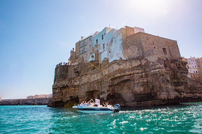 Polignano a Mare: Boat Tour of the Caves - Small Group - Entering Grotta Palazzese and other sea caves