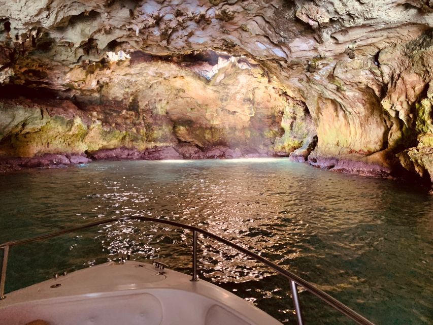 Polignano a Mare: Cave Boat Tour with Aperitif - Prosecco, snacks, music, and the human touch