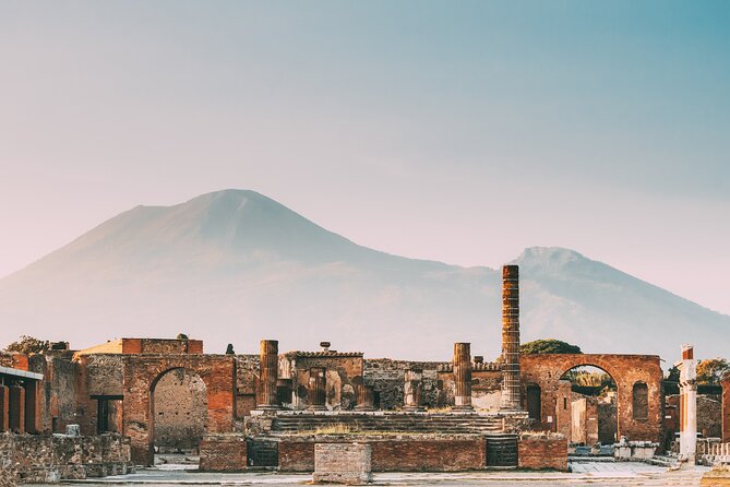 Pompeii, Amalfi Coast and Positano Day Trip from Rome - Meeting in central Rome and starting early