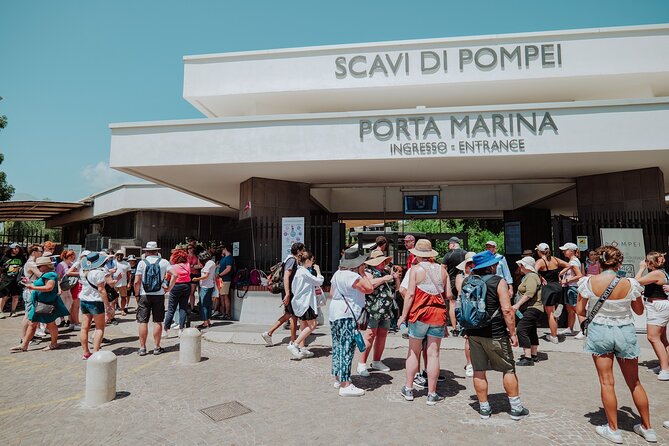 Pompeii and Herculaneum Small Group Tour with an Archaeologist - The lunch break is useful, but not atmospheric