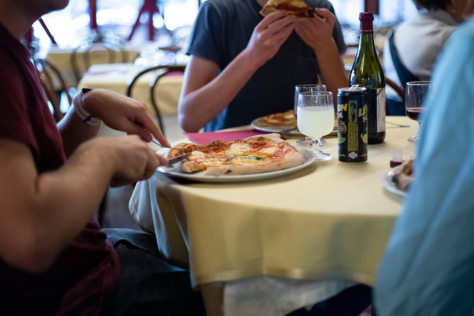 Pompeii & Mt.Vesuvius Day Tour from Naples with Pizza Lunch - Lunch near Pompeii, with a question mark over the pizza