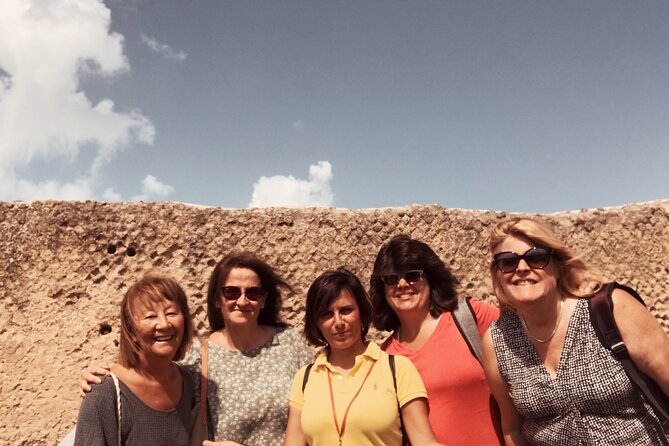 Pompeii Private Tour with an Archaeologist and Skip The Line - 3 hours - Baths, temples, and the daily rhythm of Roman life