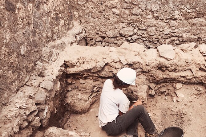 Pompeii Private Tour with an Archaeologist and Skip The Line - Stabian Baths and the Roman spa
