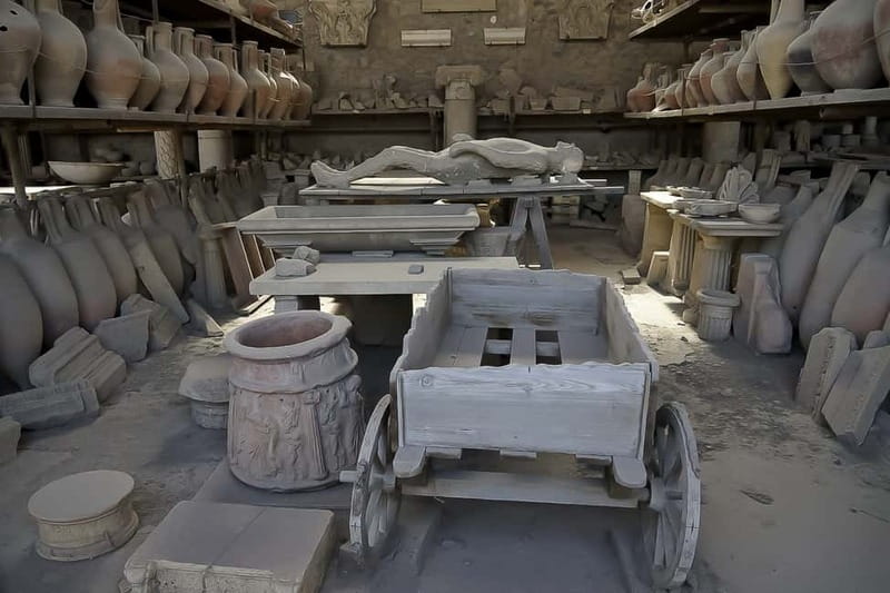 Pompeii Ruins Private Tour with Optional Skip-the-Line Entry - Reading Pompeii street by street