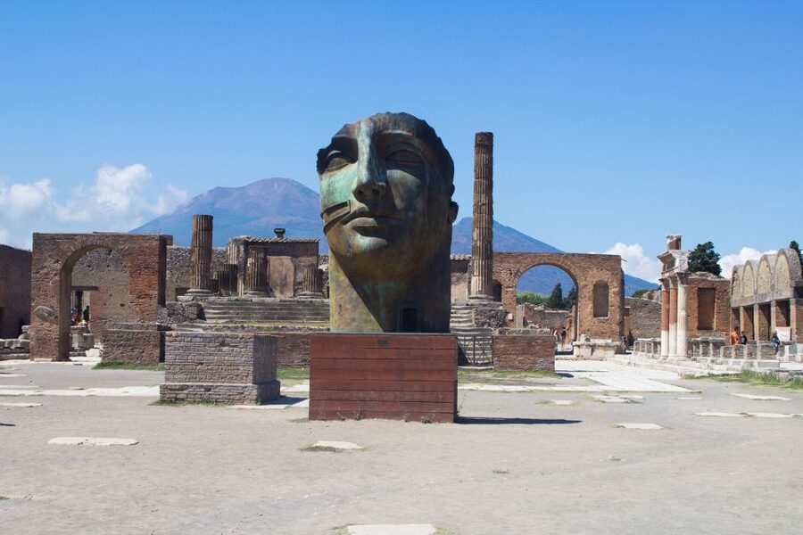 Pompeii: Skip-the-line-Ticket and Guided Tour - What the archaeologist guide adds