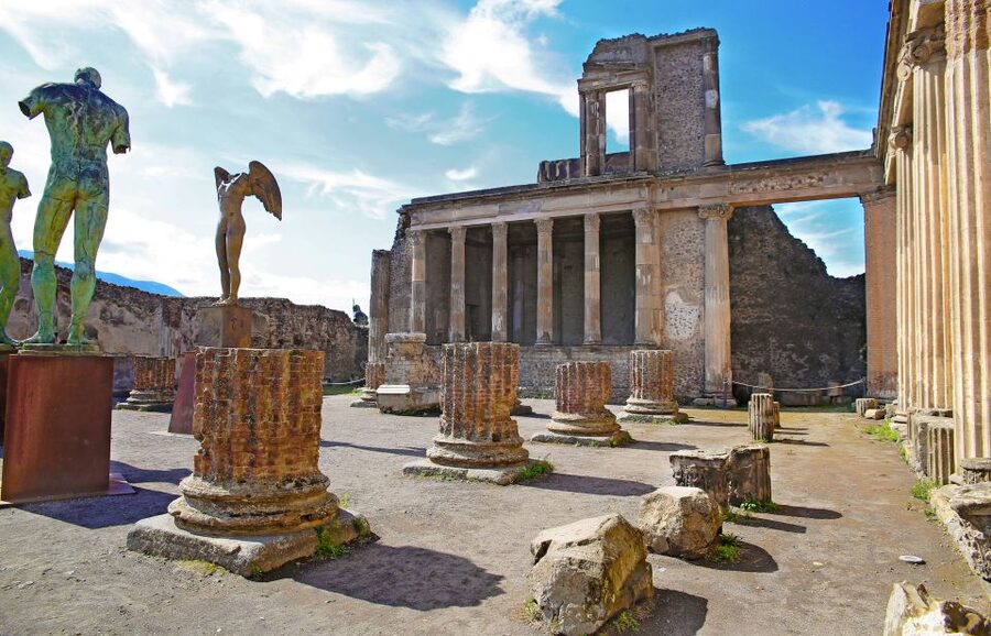 Pompeii: Skip-the-line-Ticket and Guided Tour - Who will enjoy this Pompeii tour most?